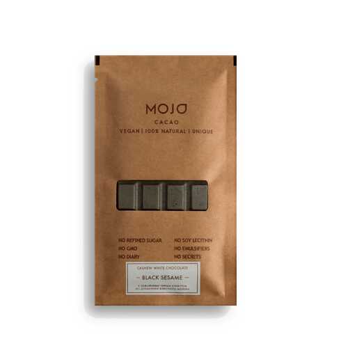 Белый шоколад Mojo Cacao с черным кунжутом black sesame в Спар